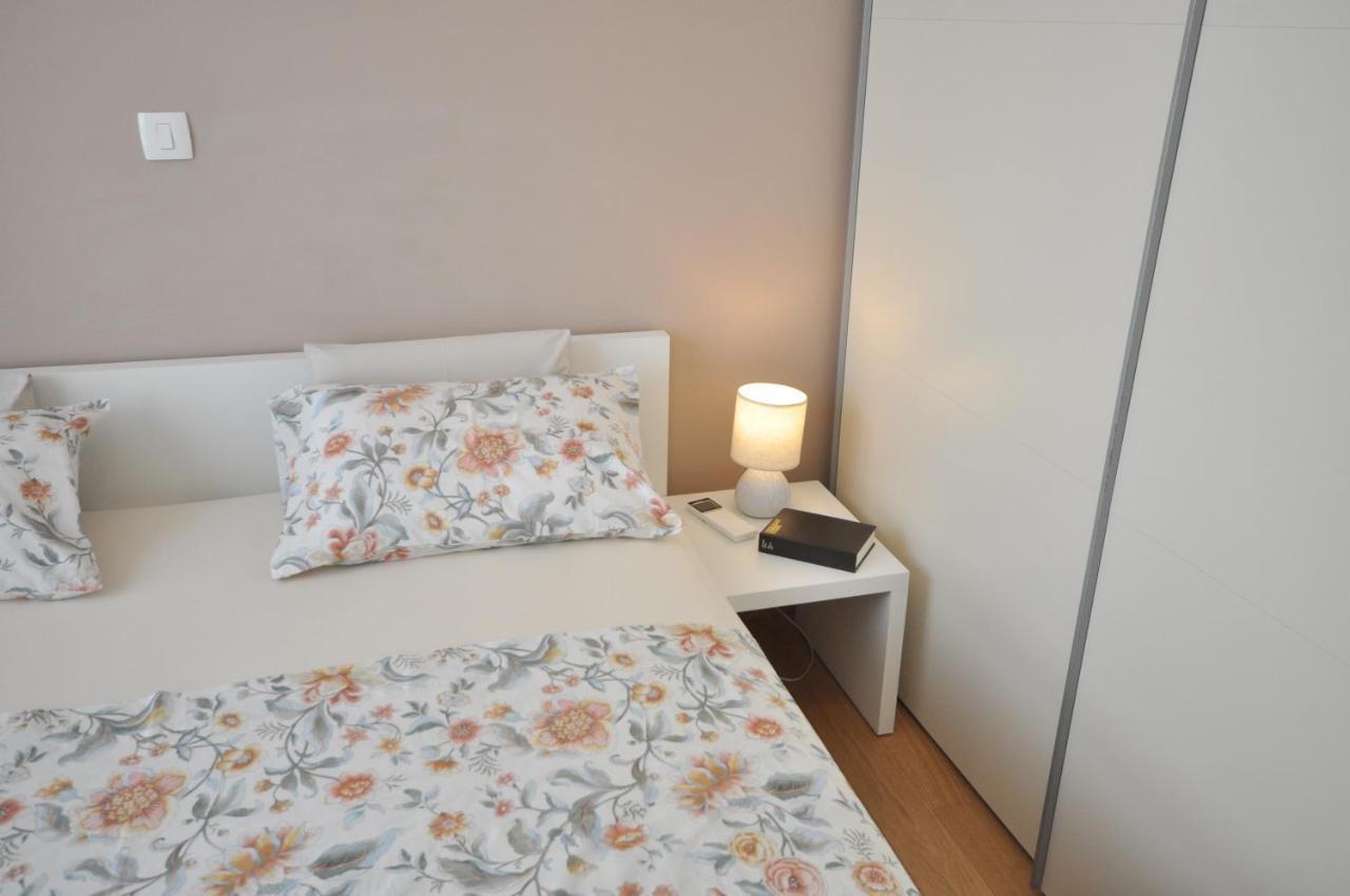 Apartment Carmen, Žnjan, Split Buitenkant foto